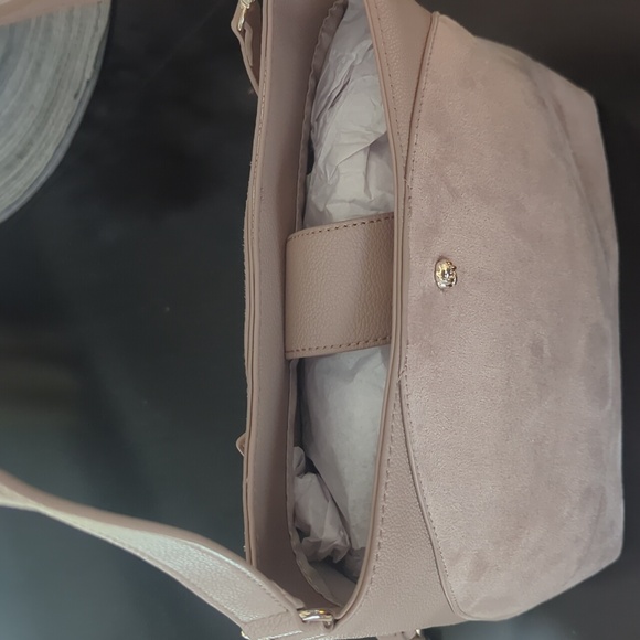 NWOT Lauren Conrad Bucket Bag - Picture 8 of 8